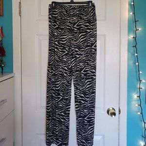 5/ $30 NWOT Zebra Palazzo Pants